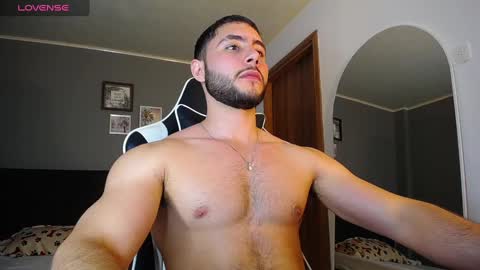 Snapshot of bryan_oficials chatting on 10, 12, 2024 bryan_oficials online show from 10, 12, 2024