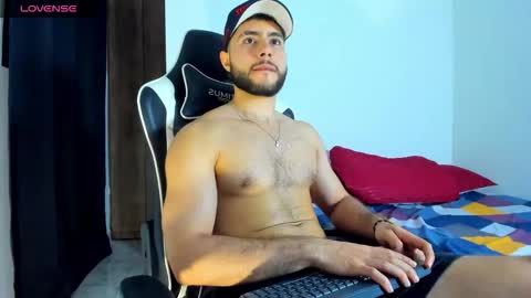 Snapshot of bryan_oficials chatting on 12, 9, 2025 bryan_oficials online show from 12, 9, 2025