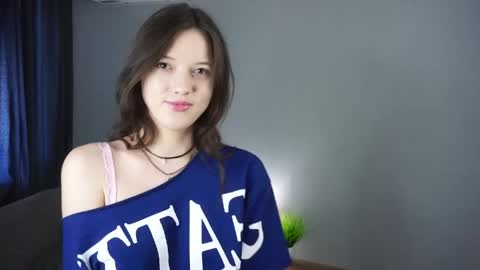Snapshot of bryannavallely chatting on 23, 5, 2026 Kate online show from 23, 5, 2026