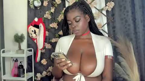 Snapshot of brytany05 chatting on 27, 7, 2026 hot online show from 27, 7, 2026