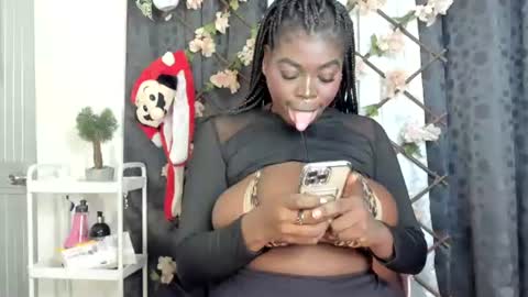 Snapshot of brytany05 chatting on 29, 7, 2026 hot online show from 29, 7, 2026