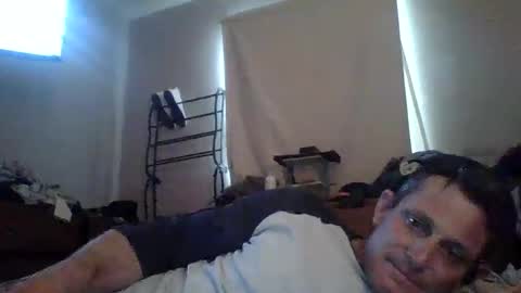 Snapshot of btownstud chatting on 4, 10, 2025 btownstud online show from 4, 10, 2025