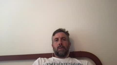 Snapshot of bubbertimber2001 chatting on 29, 9, 2025 bubbertimber2001 online show from 29, 9, 2025