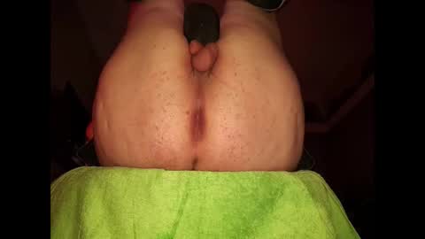 Snapshot of bubbl3sbutt chatting on 19, 10, 2025 Bubbl3sbutt online show from 19, 10, 2025