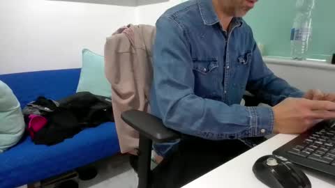 Bubblebum online show from 5, 11, 2025