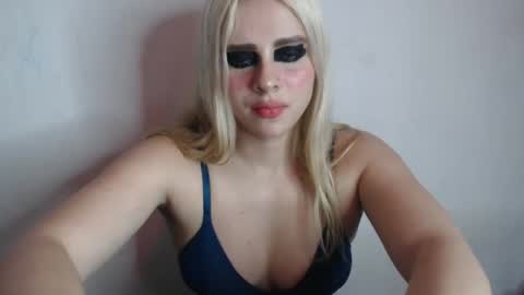 Isabella but call me isa  online show from 9, 10, 2025