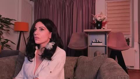 MayaCroft online show from 13, 1, 2026