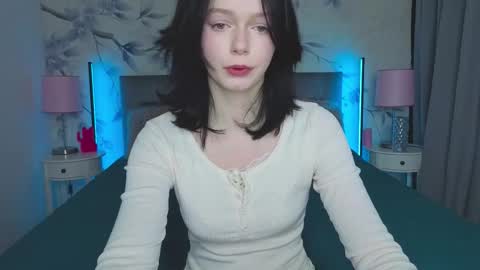 Leona online show from 3, 2, 2026