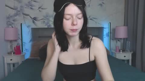 Leona online show from 11, 2, 2026