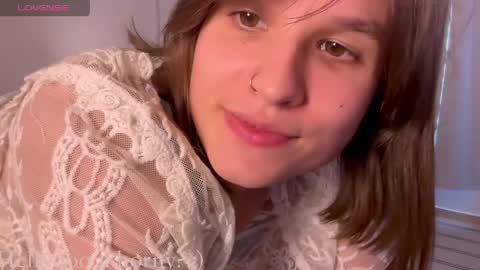 Mira  online show from 10, 5, 2026