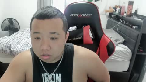 buffsexyman24 online show from 26, 2, 2025