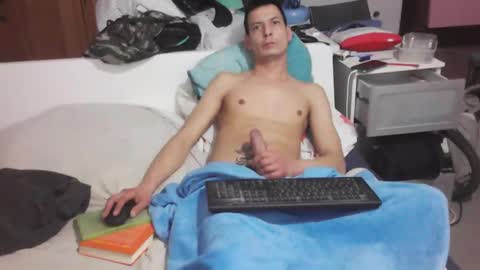 Snapshot of bufu21 chatting on 27, 1, 2025 bufu21 online show from 27, 1, 2025