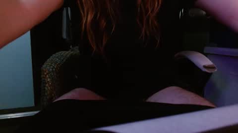 Snapshot of builtdeadboy chatting on 9, 11, 2025 builtdeadboy online show from 9, 11, 2025