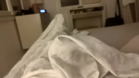 Snapshot of bulkyboners chatting on 10, 7, 2026 ejaculation for 250 online show from 10, 7, 2026