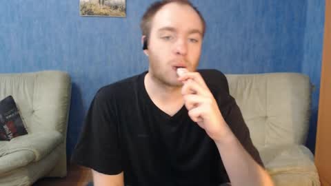 Snapshot of bull_cock_ chatting on 5, 4, 2026 Eva 22 and Anton 24 PVT IS OPENED 60min online show from 5, 4, 2026