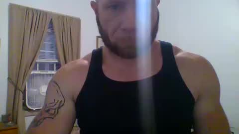 Snapshot of bulldogg86 chatting on 11, 10, 2025 bulldogg86 online show from 11, 10, 2025