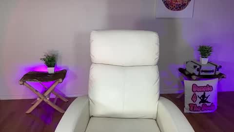 BUNNIE and THE DUDE TheLebowskis online show from 1, 12, 2025