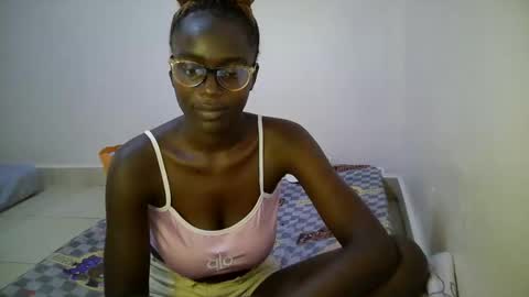 bunny_bliss1 online show from 12, 5, 2026