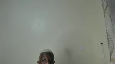 Bunny Bliss online show from 21, 10, 2025