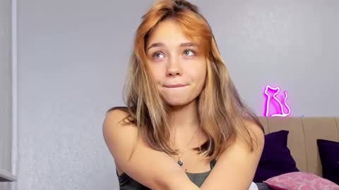 Snapshot of bunny_bonny chatting on 25, 12, 2024 Alice online show from 25, 12, 2024