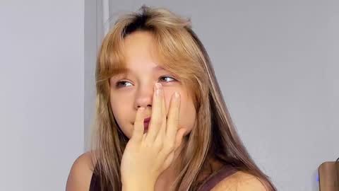 Snapshot of bunny_bonny chatting on 30, 1, 2025 Alice online show from 30, 1, 2025