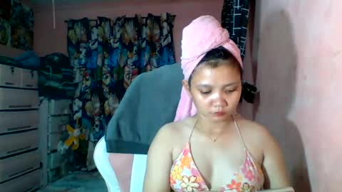 bunny_flower18 online show from 18, 5, 2026
