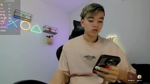 Snapshot of bunny_maxxi chatting on 7, 12, 2024 bunny online show from 7, 12, 2024