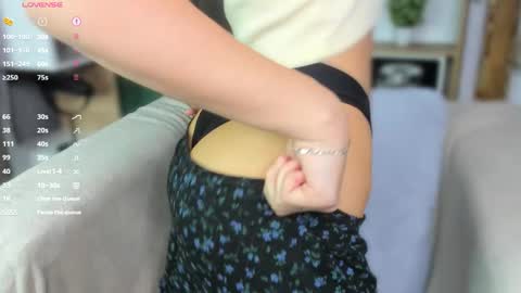 Snapshot of bunny_nova chatting on 25, 2, 2026 Aria online show from 25, 2, 2026