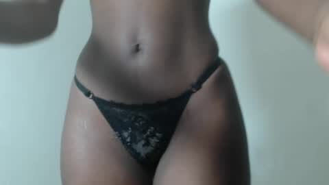 Snapshot of bunnyglow02 chatting on 6, 7, 2026 linda online show from 6, 7, 2026