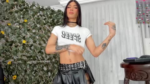 Angela Santini online show from 28, 12, 2024