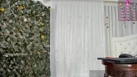 Angela Santini online show from 26, 1, 2025