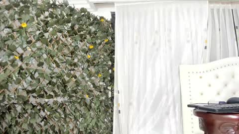 Angela Santini online show from 27, 2, 2025