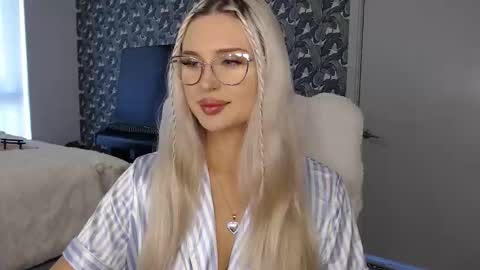 Snapshot of bunnykhalessi chatting on 13, 2, 2026 OnlyFans BunnyKhalessi online show from 13, 2, 2026