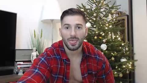 Snapshot of bunzdanny chatting on 25, 12, 2024 BunzDanny online show from 25, 12, 2024
