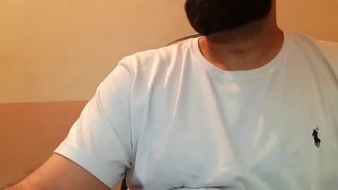 Snapshot of burlymonster chatting on 25, 12, 2024 Hairy Arabian online show from 25, 12, 2024