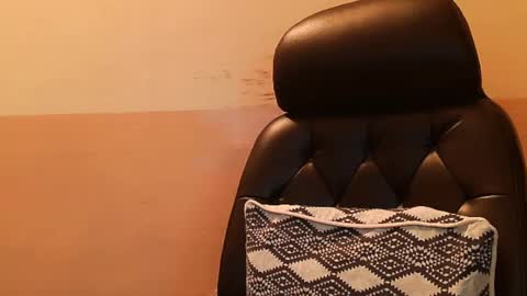 Snapshot of burlymonster chatting on 31, 12, 2024 Hairy Arabian online show from 31, 12, 2024
