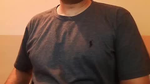Snapshot of burlymonster chatting on 1, 1, 2025 Hairy Arabian online show from 1, 1, 2025