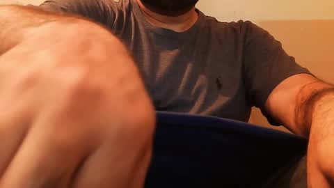 Snapshot of burlymonster chatting on 1, 1, 2025 Hairy Arabian online show from 1, 1, 2025