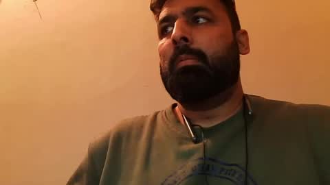Snapshot of burlymonster chatting on 12, 1, 2025 Hairy Arabian online show from 12, 1, 2025