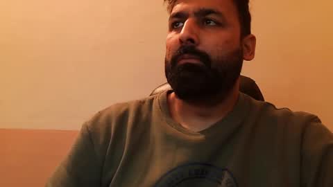 Snapshot of burlymonster chatting on 27, 1, 2025 Hairy Arabian online show from 27, 1, 2025