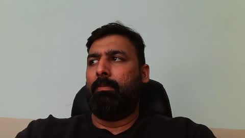 Snapshot of burlymonster chatting on 28, 1, 2025 Hairy Arabian online show from 28, 1, 2025