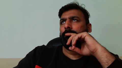 Snapshot of burlymonster chatting on 29, 1, 2025 Hairy Arabian online show from 29, 1, 2025