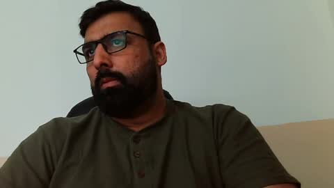 Snapshot of burlymonster chatting on 3, 2, 2025 Hairy Arabian online show from 3, 2, 2025