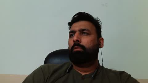 Snapshot of burlymonster chatting on 4, 2, 2025 Hairy Arabian online show from 4, 2, 2025