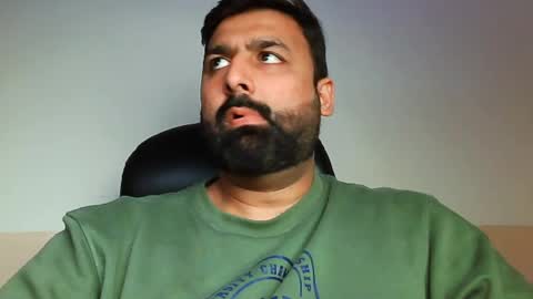Snapshot of burlymonster chatting on 11, 2, 2025 Hairy Arabian online show from 11, 2, 2025