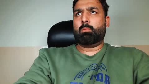 Snapshot of burlymonster chatting on 11, 2, 2025 Hairy Arabian online show from 11, 2, 2025