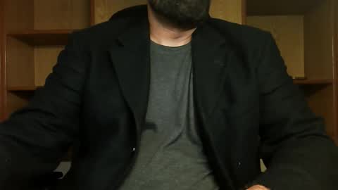 Snapshot of burlymonster chatting on 10, 9, 2025 Hairy Arabian online show from 10, 9, 2025