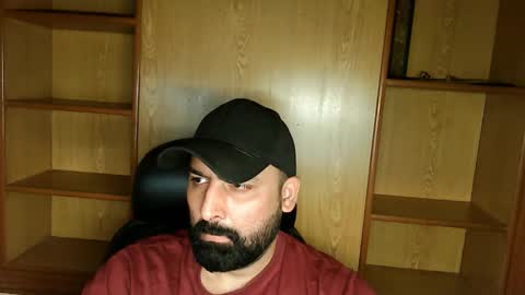 Snapshot of burlymonster chatting on 17, 9, 2025 Hairy Arabian online show from 17, 9, 2025