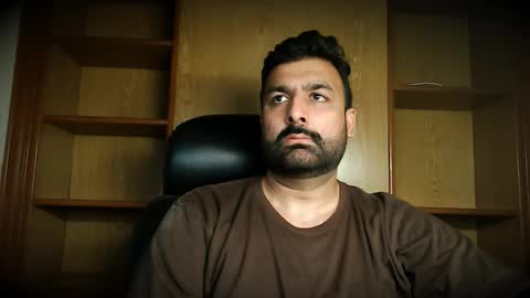 Snapshot of burlymonster chatting on 11, 10, 2025 Hairy Arabian online show from 11, 10, 2025