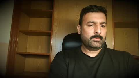 Snapshot of burlymonster chatting on 15, 10, 2025 Hairy Arabian online show from 15, 10, 2025